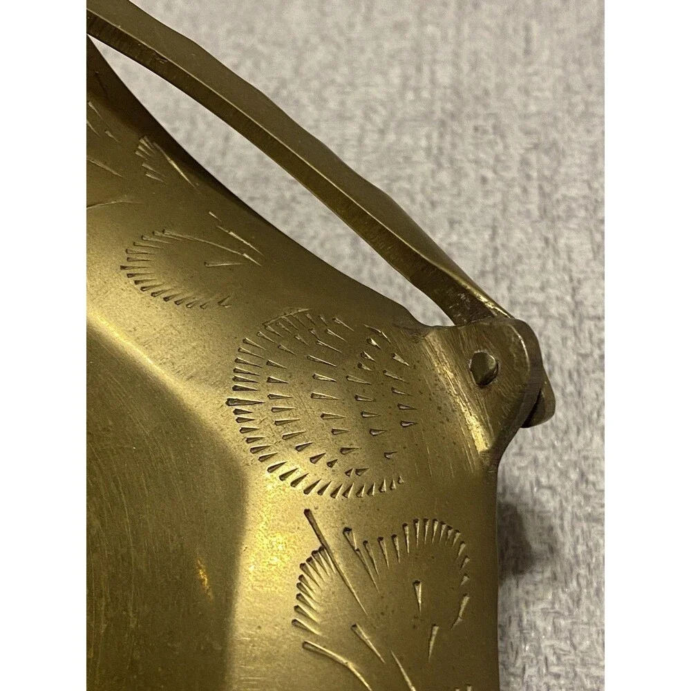 Vintage Brass Basket Ruffled Edge With Handle,  Trinket Dish, Ashtray, Decor